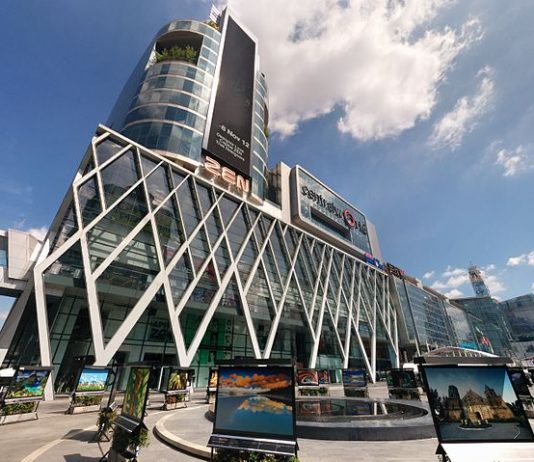 להתחכך בעושר – יום בשכונת פלואן-צ'יט